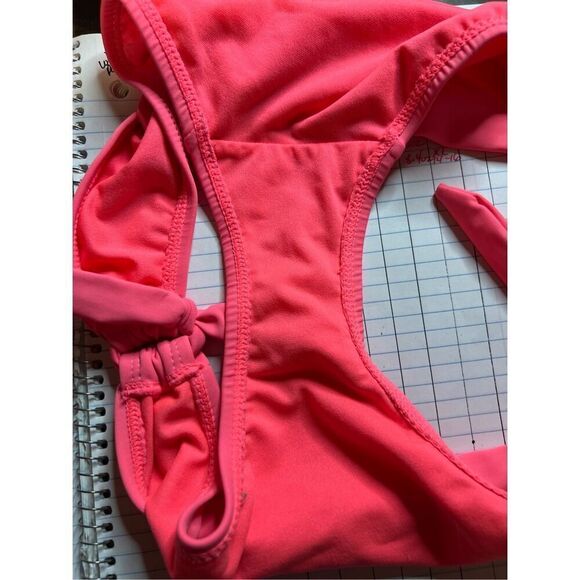 Tahiti Bikini Bottom - Picture 4 of 4